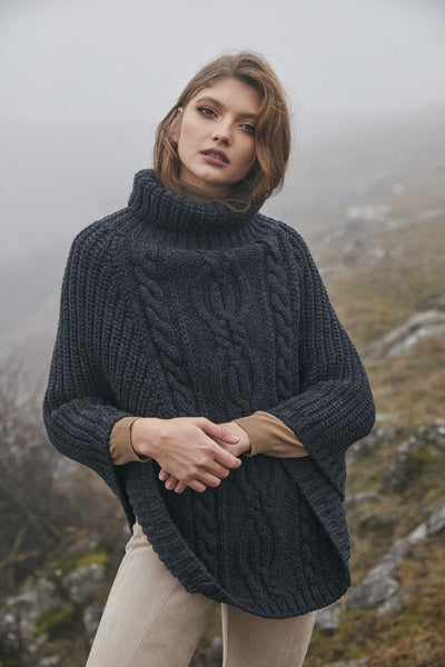 ☘️ Cable Stitch Irish Poncho ☘️