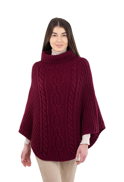 ☘️ Cable Stitch Irish Poncho ☘️