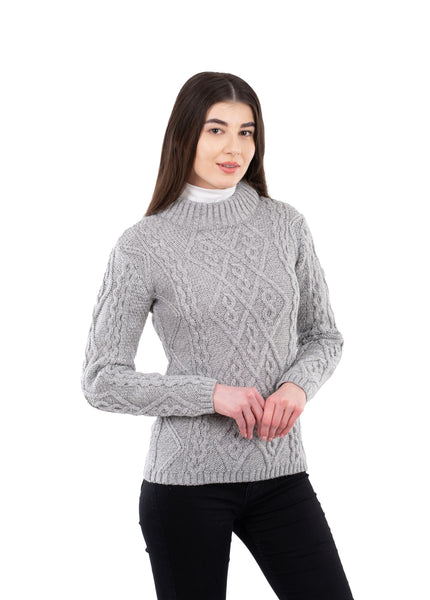 ☘️ Ladies Traditional Irish Cable Knit Sweater ☘️